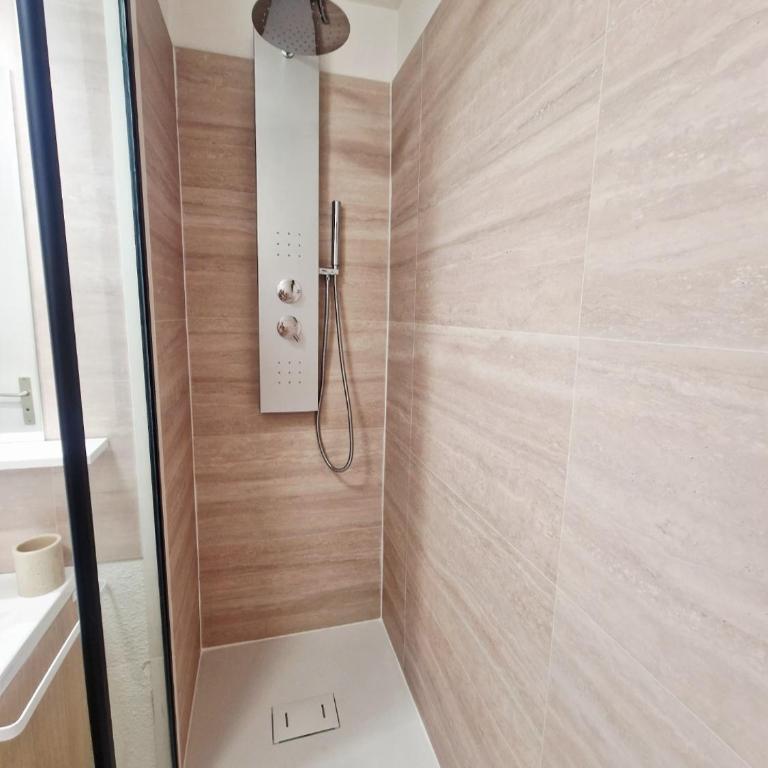 F2 avec terrasse et vue lagune RDC Cap Coudalère - Apartamento de 1 dormitorio con vistas al lago - 10