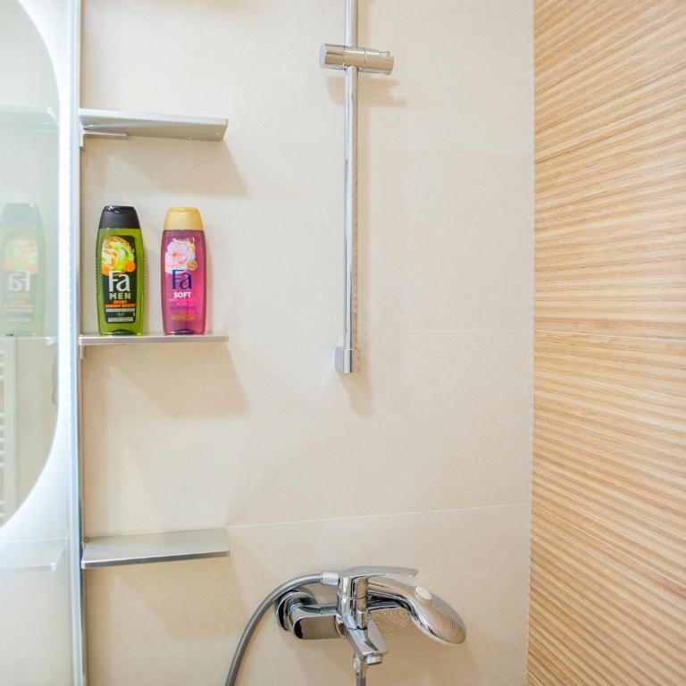 Old Bridge Urban Residence - Apartman sa 3 Spavaće Sobe - 8