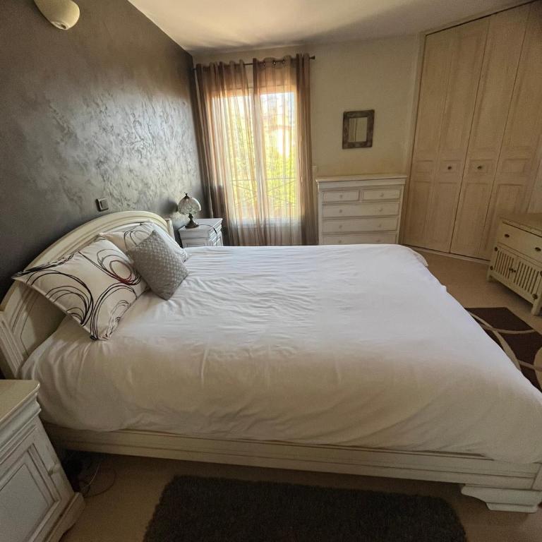 Magnifique villa proche mer, commerces, Cannes, Antibes 6p - Villa 3 Chambres - 32