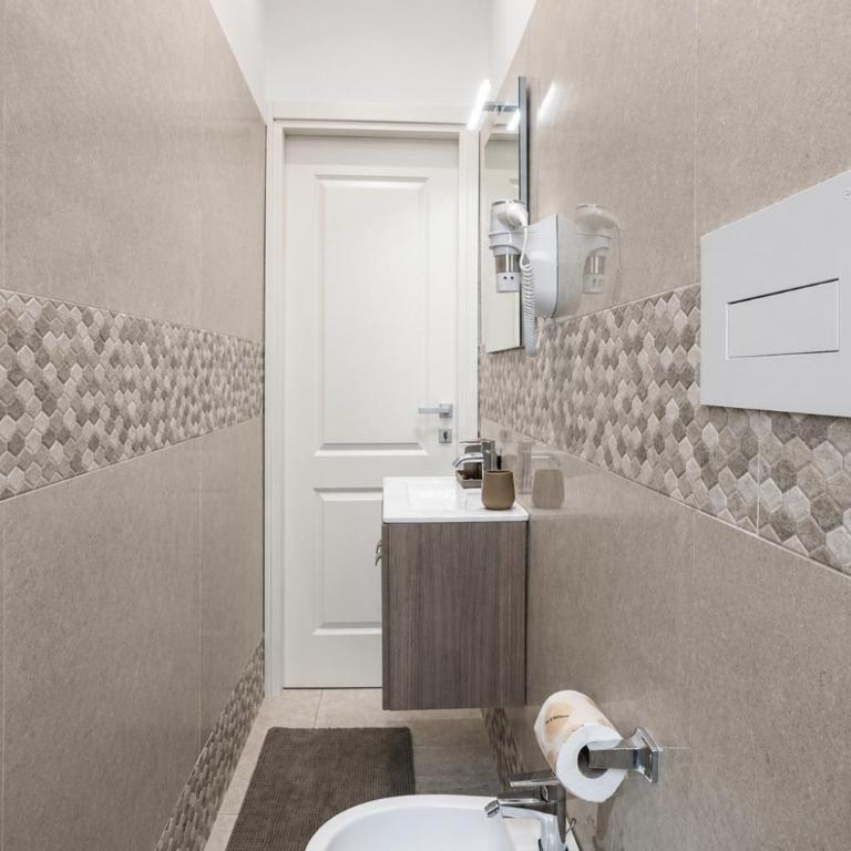 Ad Maiora Elegant Rooms - Doppel-/Zweibettzimmer mit privatem, externem Bad - 10