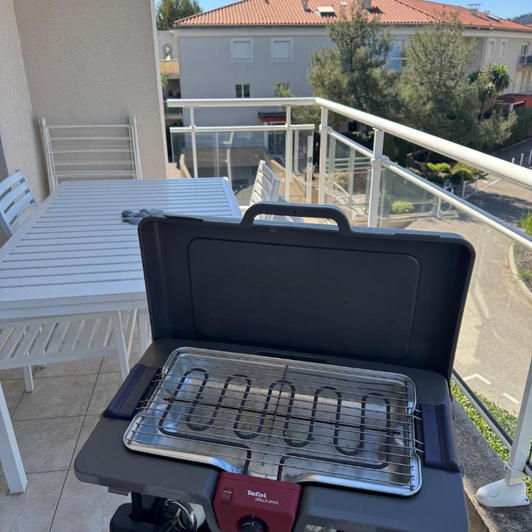 Apartment near the beach and pool - Appartement 1 Chambre - 13