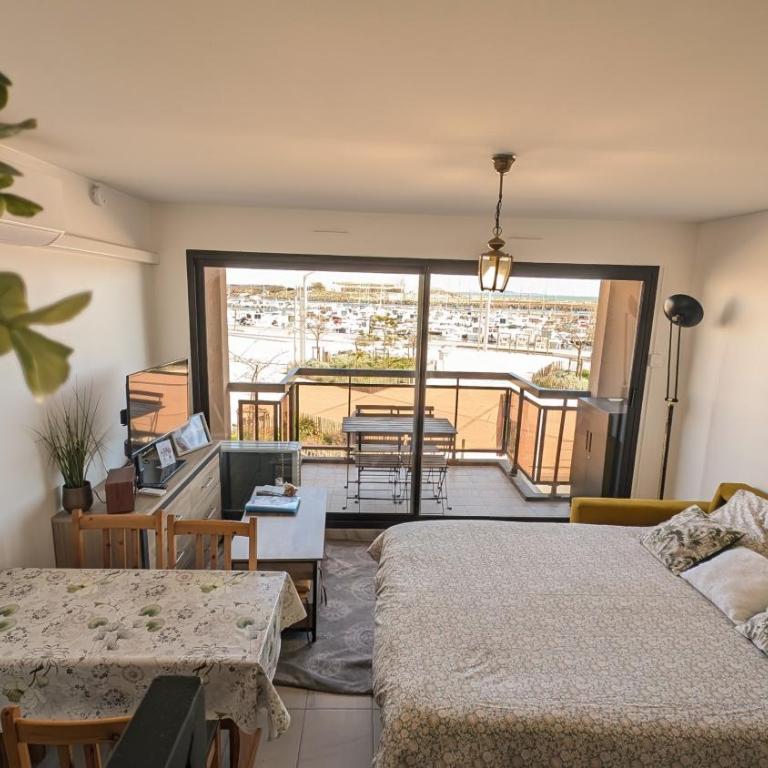VUE MAGIQUE PORT ET MER, PLAGE A 80m, COEUR DE VALRAS-PLAGE - Appartamento Superior con Balcone - 3