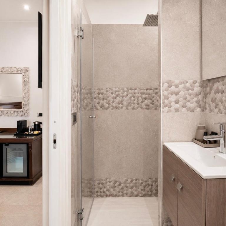 Ad Maiora Elegant Rooms - Deluxe Doppelzimmer mit Balkon - 17