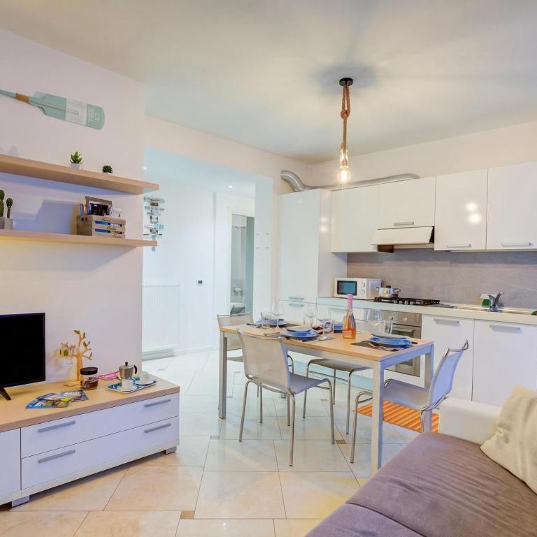 Heart Of Riva - 100m From The Lake - Happy Rentals - Appartamento con 1 Camera da Letto - 2