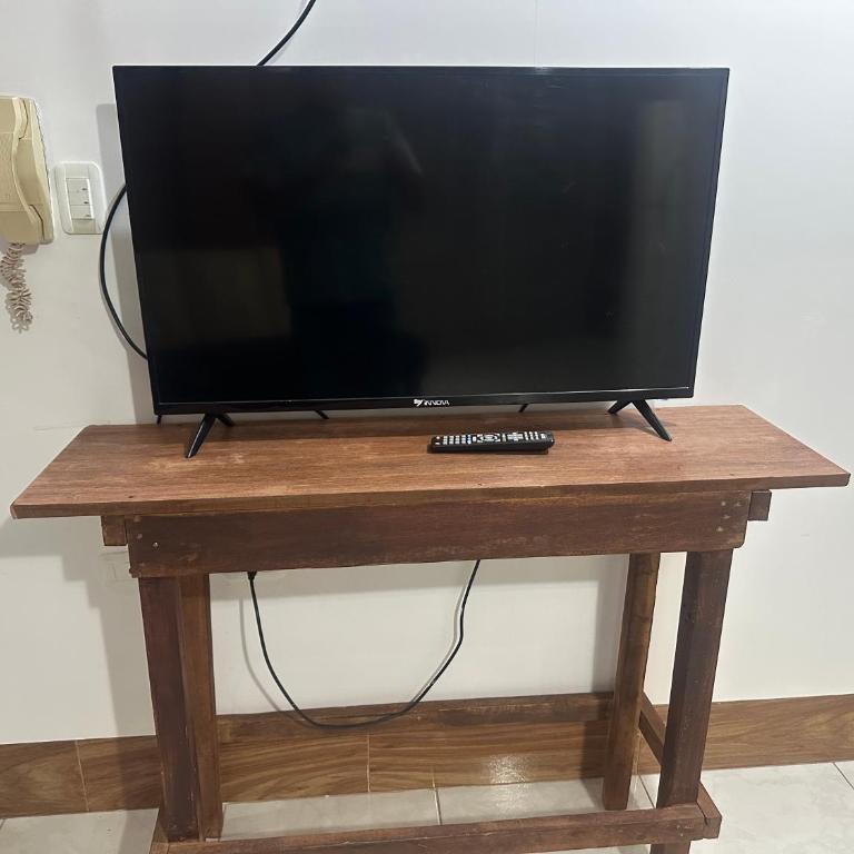 Alojamiento con parqueadero agua caliente y cocina completa - Apartamento de 3 dormitorios - 17