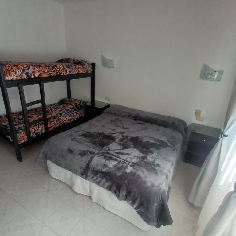 La Posada de Los Fresnos - Habitación Cuádruple Estándar - 6