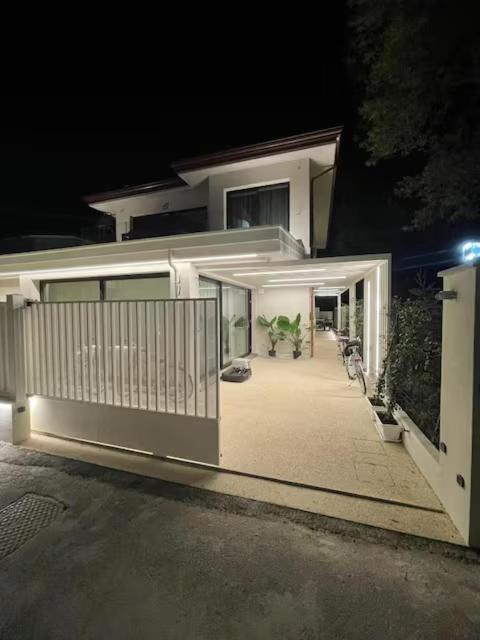 The Comfort Living Villa - Villa - 46