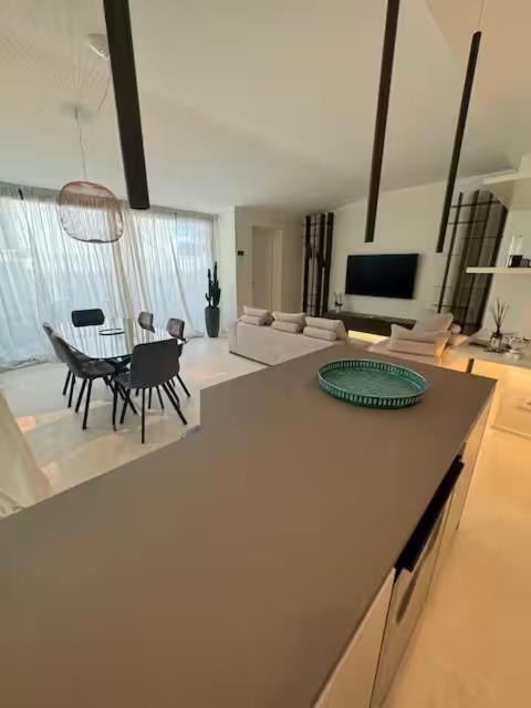 The Comfort Living Villa - Villa - 62