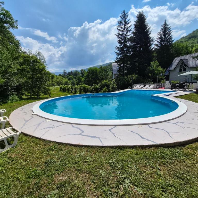 Vila Dolina Izvora - Vila sa 3 Spavaće Sobe - 1