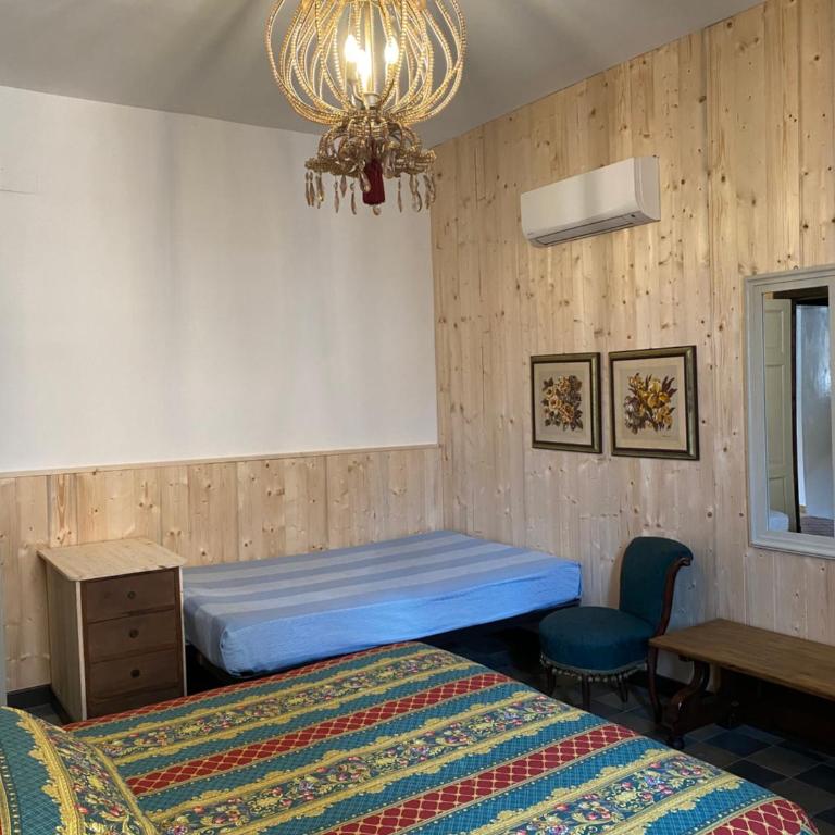 Viale del re 33 - Casa con 2 Camere da Letto - 33