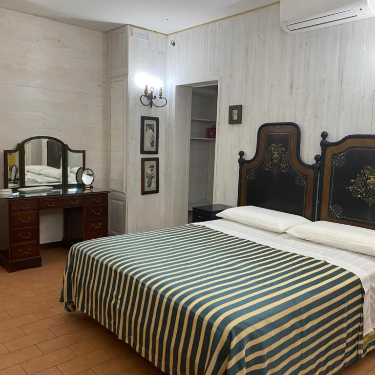 Viale del re 33 - Casa con 2 Camere da Letto - 38