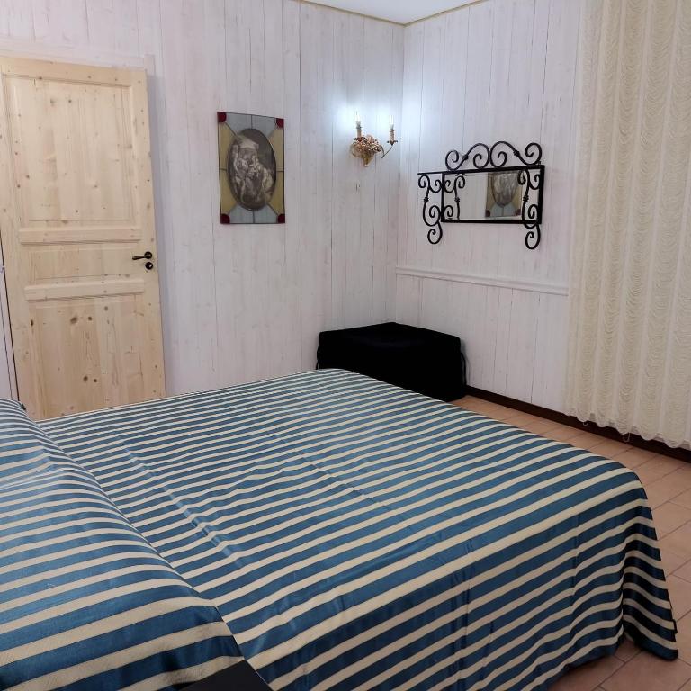 Viale del re 33 - Casa con 2 Camere da Letto - 52