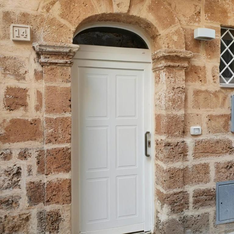 Paisiello's rooms double with bathroom - One-Bedroom Apartment - 2