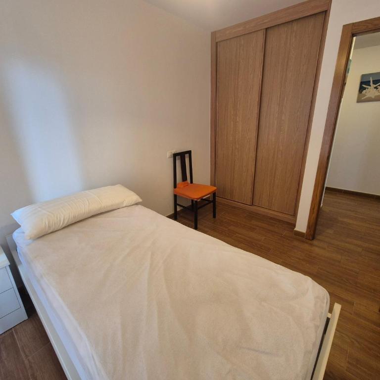 Apartamento Bajo Urbanización Llas - Apartamento de 2 dormitorios - 7