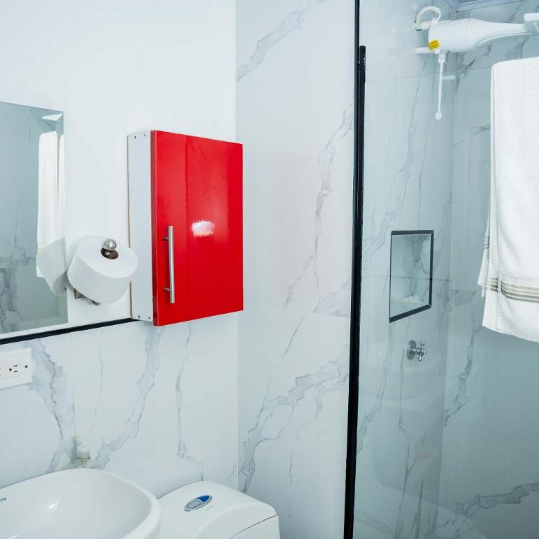 VIP 103 APARTAMENt - One-Bedroom Apartment - 8