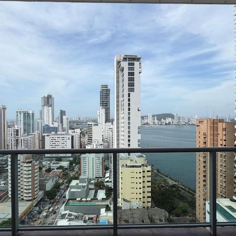 Infinitum - Spectacular sea view 25th floor apt - Apartment - 34