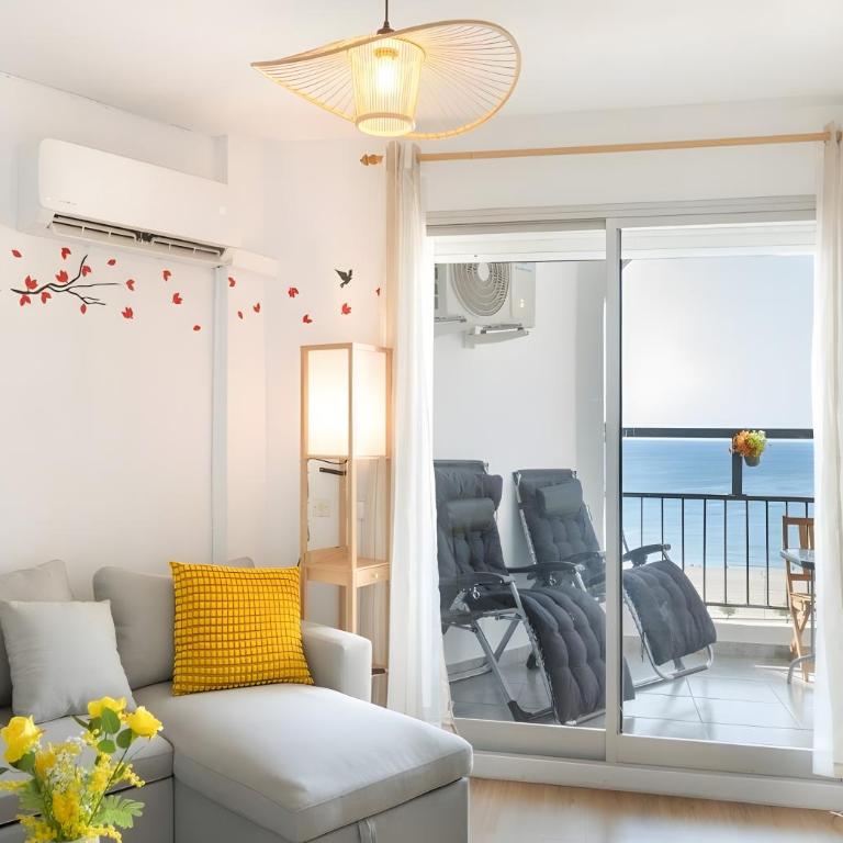 Front Beach Empuriabrava - Apartamento Estudio con vistas al mar - 19