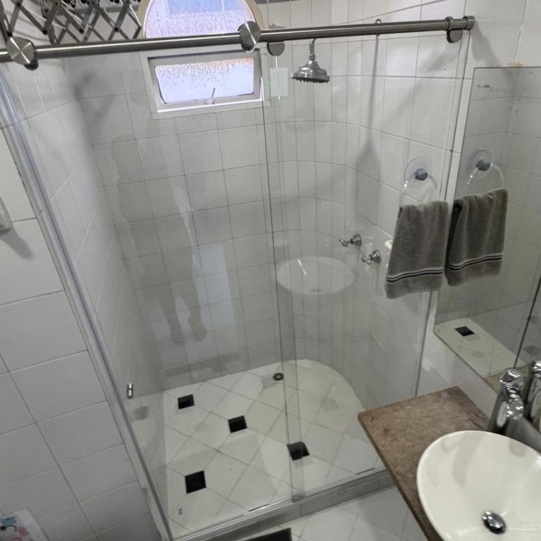 Playa Mar Apt with pool, views and beach access - Two-Bedroom Apartment - 10