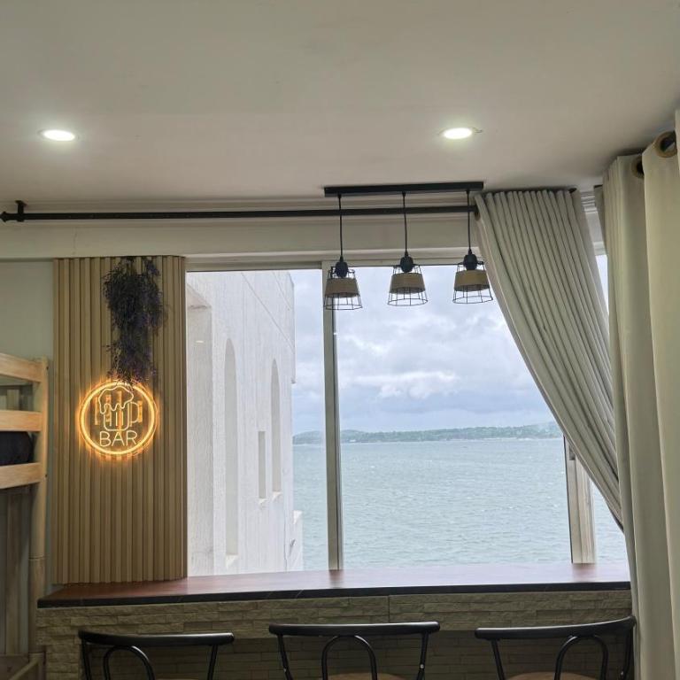 Playa Mar Apt with pool, views and beach access - Two-Bedroom Apartment - 29