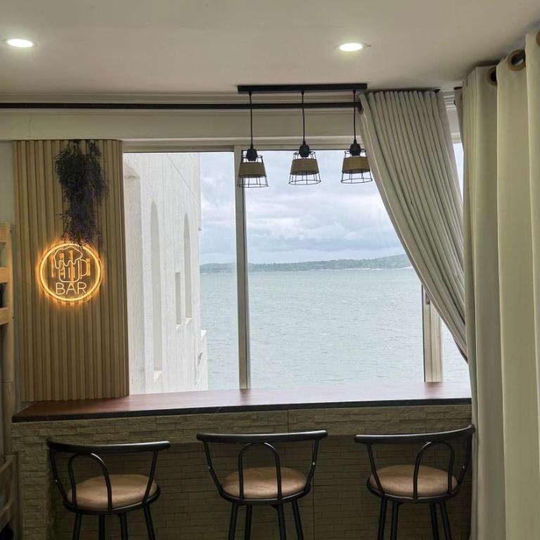 Playa Mar Apt with pool, views and beach access - Two-Bedroom Apartment - 36