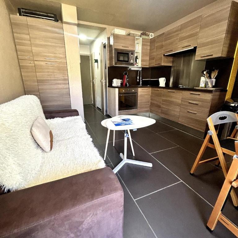 Bel appartement au centre de la station La foux, Alpes Francaises - Appartement 2 Chambres avec Vue sur la Montagne - 24