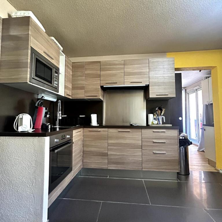 Bel appartement au centre de la station La foux, Alpes Francaises - Appartement 2 Chambres avec Vue sur la Montagne - 28