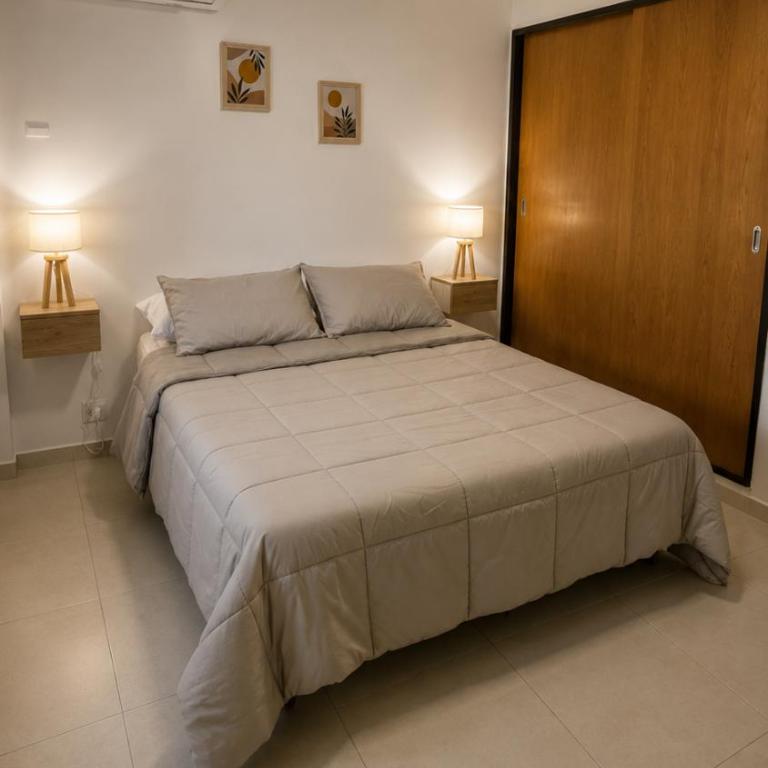 Milhause Hostel Avenue - Cama individual en habitación compartida masculina, equipada con baño compartido. - 1