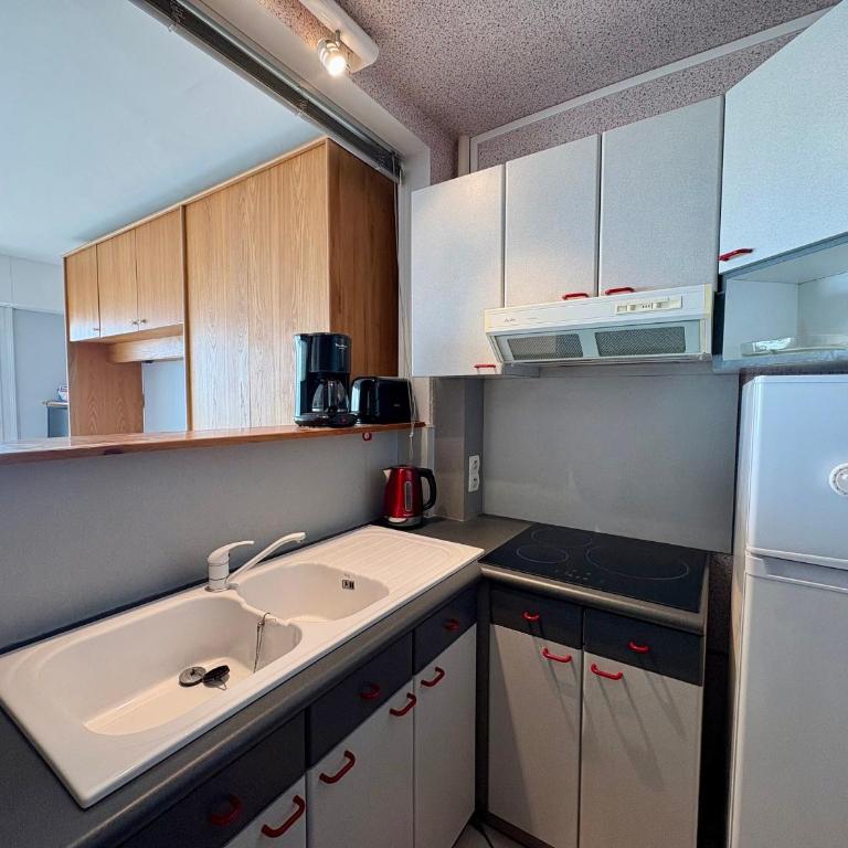 Studio Confortable pour 3 à Saint Jean de Monts, Proche Plage - FR-1-323-459 - Studio - 17