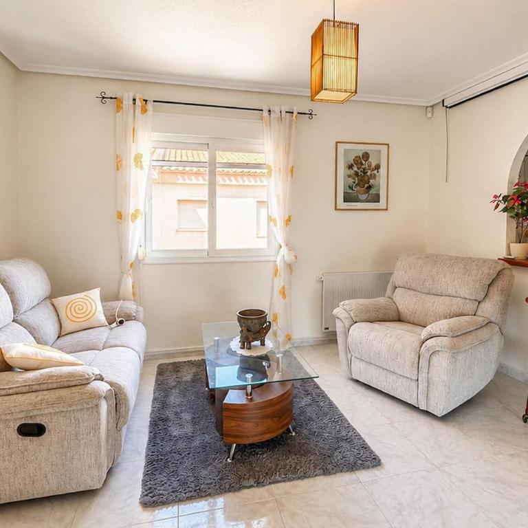 Stunning Apartment In Orihuela Costa - Apartment mit 3 Schlafzimmern - 2