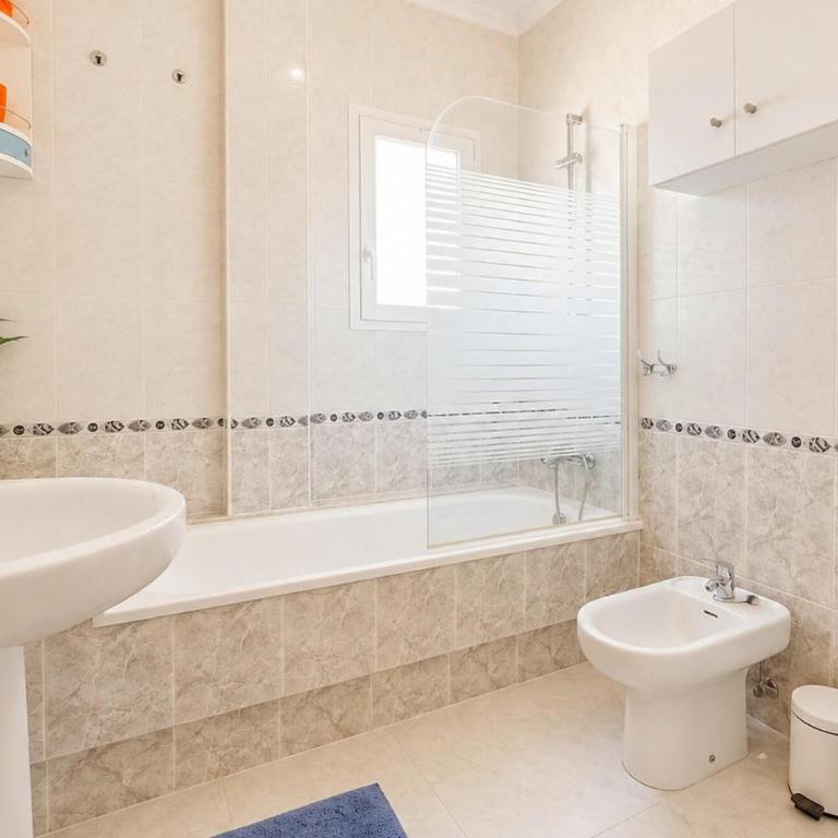 Stunning Apartment In Orihuela Costa - Apartment mit 3 Schlafzimmern - 9