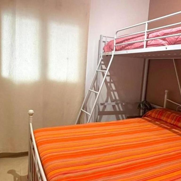 Apartamento céntrico en Empuriabrava, a 300m de la playa, cerca de tiendas y restaurantes - HISP-312-67 - Apartamento - 5