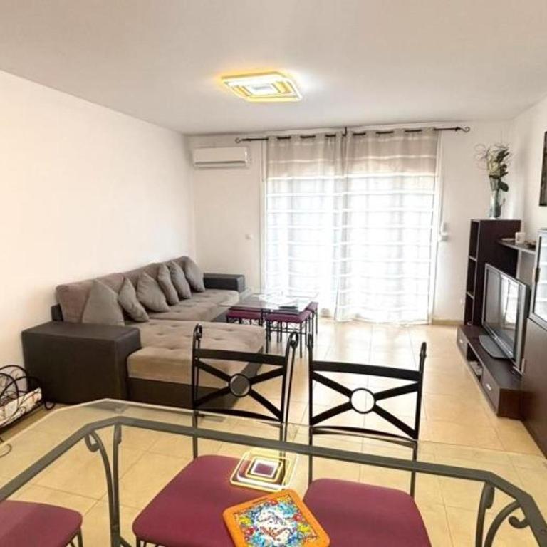 Apartamento céntrico en Empuriabrava, a 300m de la playa, cerca de tiendas y restaurantes - HISP-312-67 - Apartamento - 11
