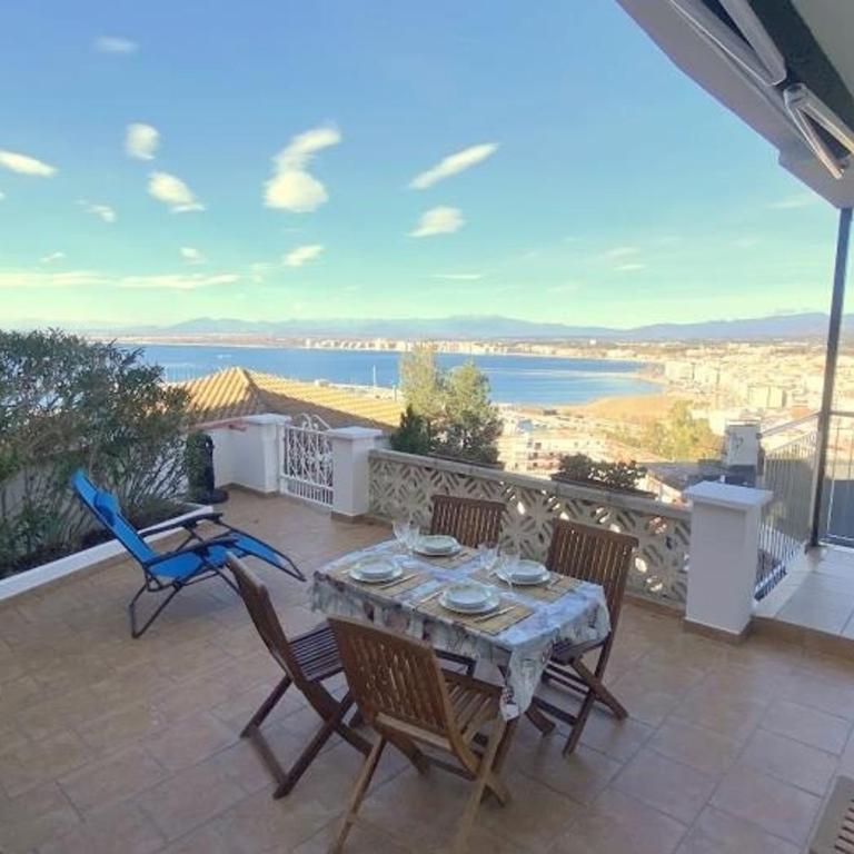 Apto. bonito 2 hab con vista al mar, terraza acristalada, aparcamiento, a 750 m de la playa en Roses - HISP-312-10 - Apartamento - 14