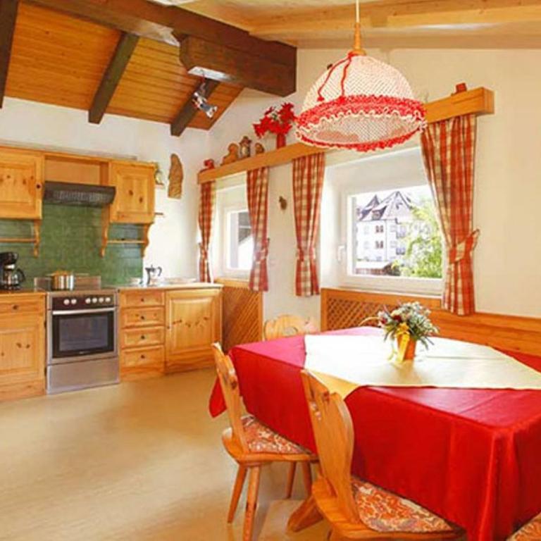 Residence Sisi - Appartamento Mansardato con 2 Camere da Letto - 2