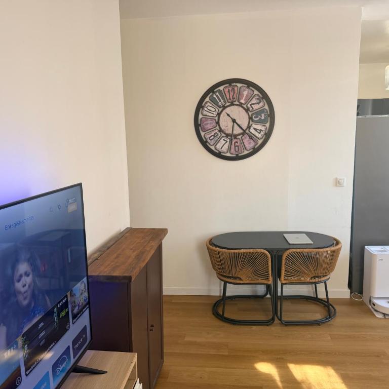 logement entier chambre salon proche du velodrome et Prado calme et spacieux - Apartment mit 1 Schlafzimmer - 6