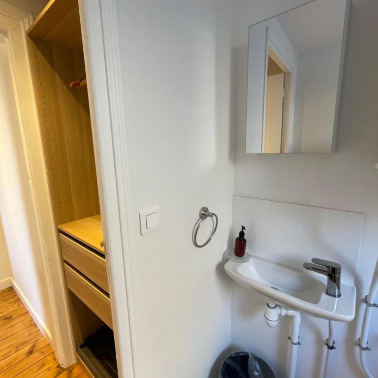 Appartements boutique dans un hôtel particulier rénové Centre & gare Parking privé Villa Vermillon Galerie - Appartement 1 Chambre Deluxe - 18