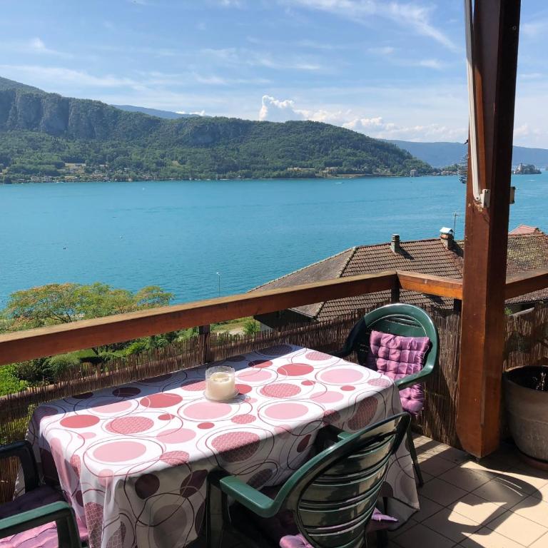 Apartment Spectacular view Annecy lake - Appartement 2 Chambres - 1