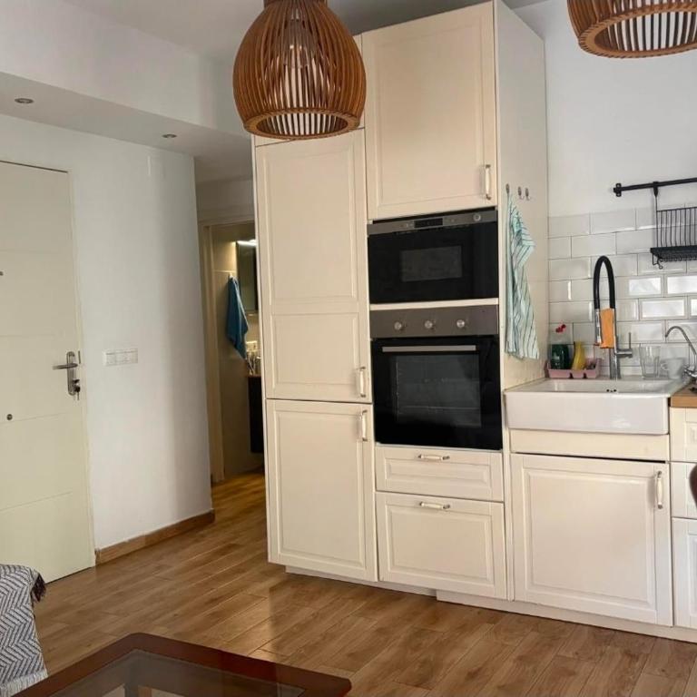 Bajondillo, apartment 100 meters from the beach - Apartamento de 1 dormitorio - 5