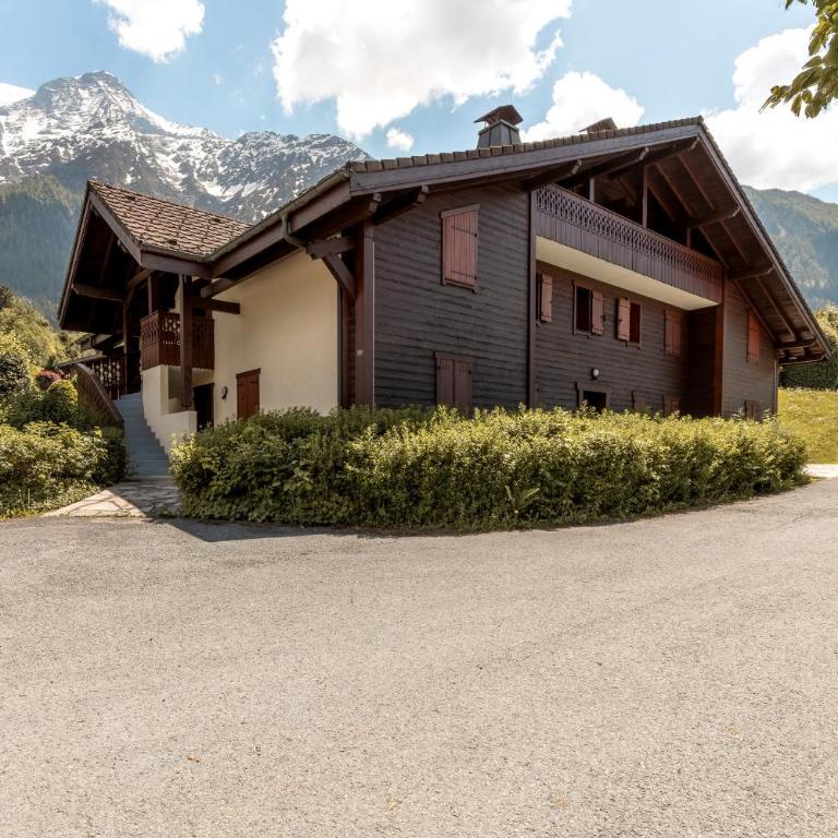 Les Grandes Jorasses 3 - Jardin - Vue massif Mont Blanc - Appartement avec Vue sur la Montagne - 16