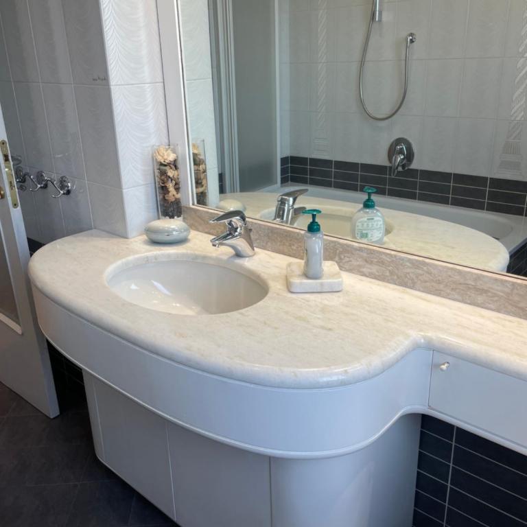 B&B Interno19 - Camera Matrimoniale con Bagno Privato - 5