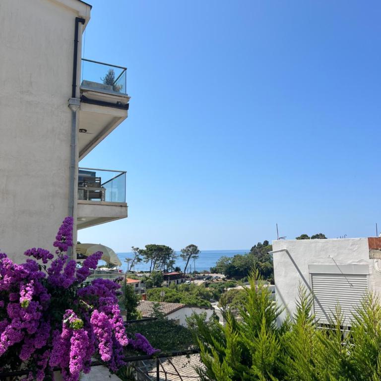 Studio Apartments near the Beach - Ulcinj, Montenegro - Apartment mit 1 Schlafzimmer - 1