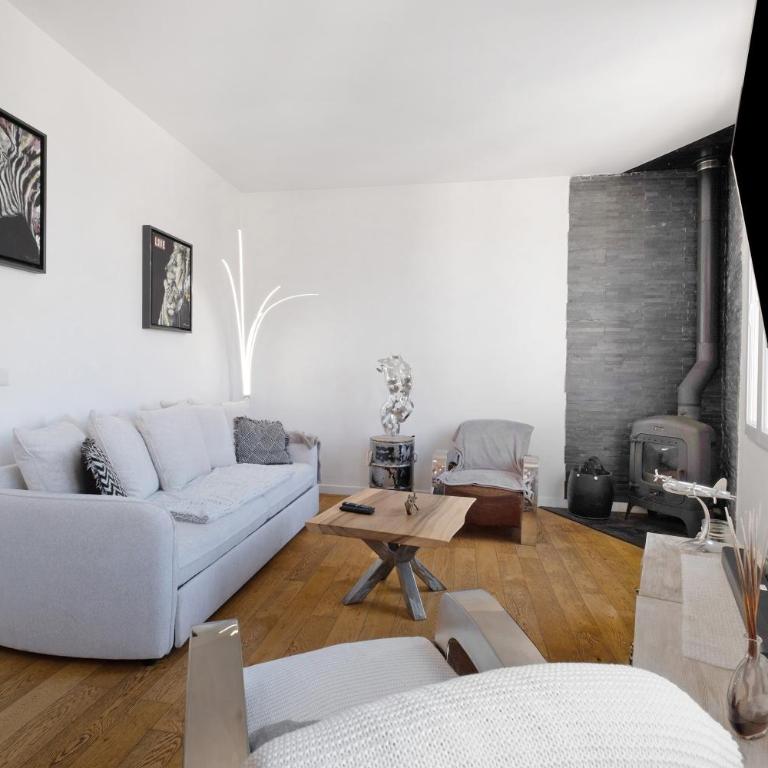 Duplex Climatisé Avec Parking - Appartement 1 Chambre Supérieur avec Balcon - 12