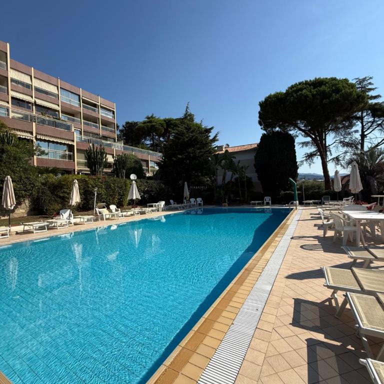 ALEXSOHOUSE iL MARE - Appartamento con 1 Camera da Letto - 1