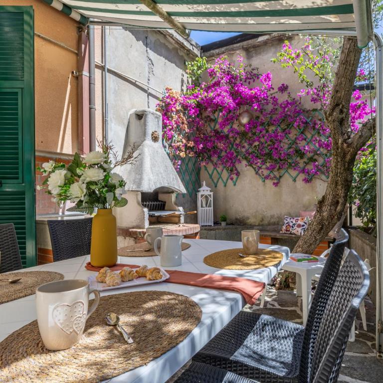 Santa Margherita Garden House - Private Parking - GrandMaison - Appartamento Deluxe con 1 Camera da Letto e Vista Giardino - 10