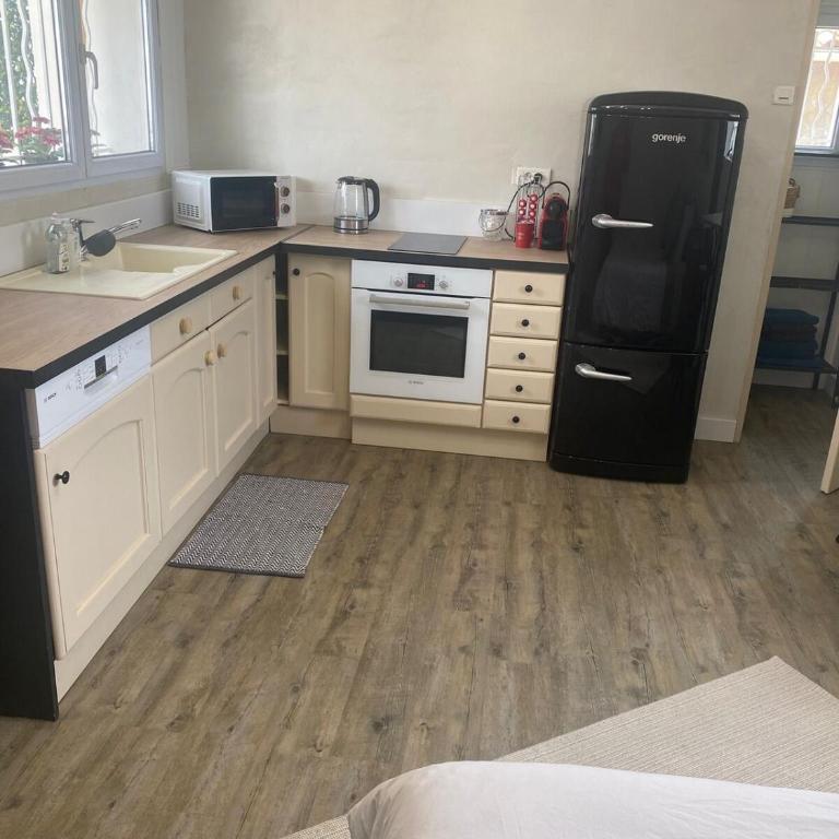 Maisonnette climatisée avec extérieur et barbecue - Appartement 1 Chambre - 13