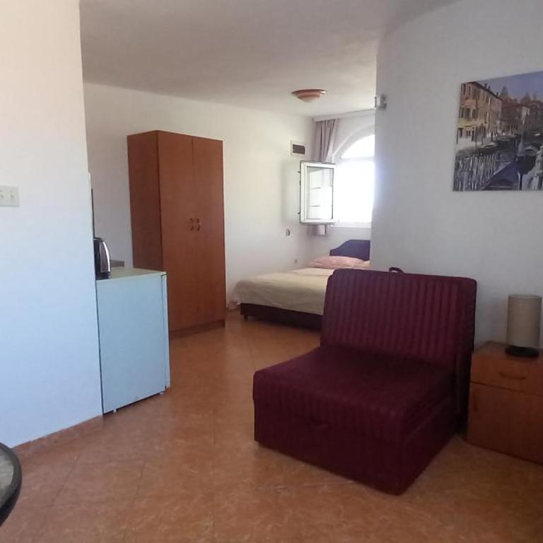Apartmani Todorović - Studio with Balcony - 13