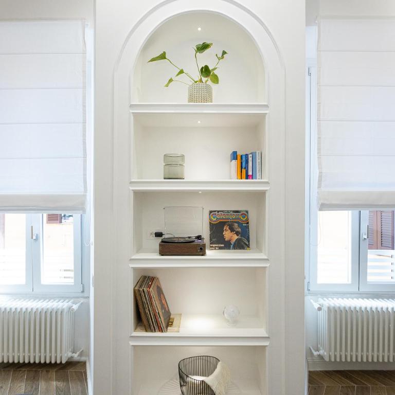 GAVAHOME Luxury Vatican Apartment Near Vatican Museums - Appartamento con 3 Camere da Letto - Piano Alto - 4