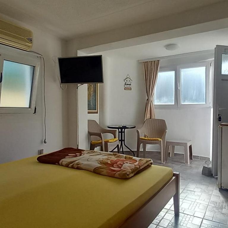 Apartmani Todorović - Studio with Garden View - 3