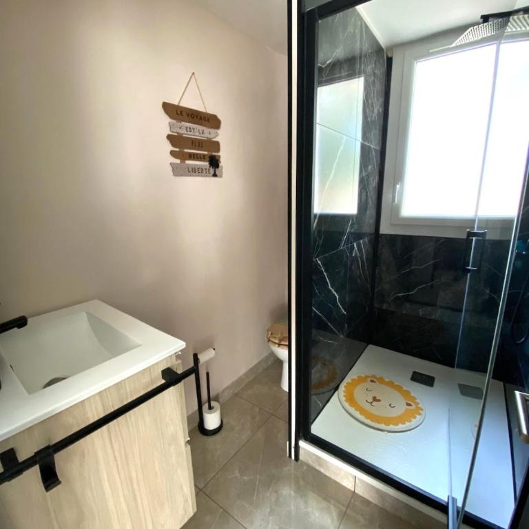 Le Trinité - Two-Bedroom Apartment - 10