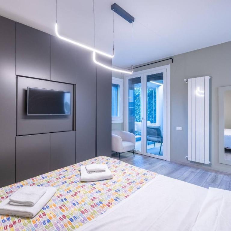 Urban Oasis, Bologna by Short Holidays - Two-Bedroom Apartment - 21